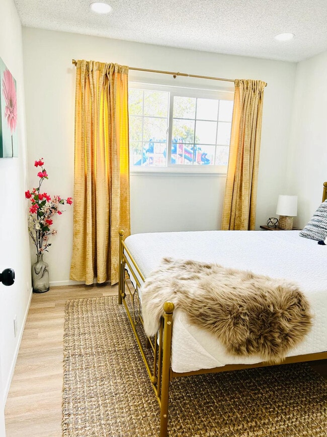 Building Photo - 2500 Kirkwood Dr