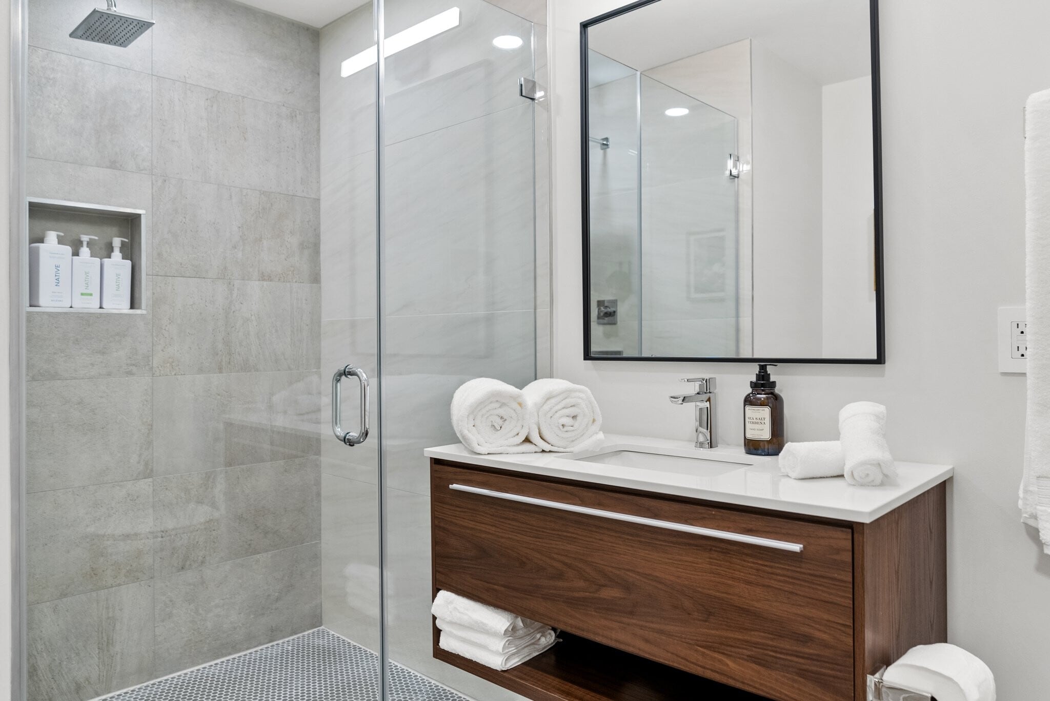 Building Photo - 3934 14th St NW