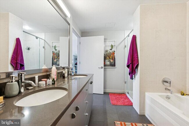 Building Photo - 2101 Market St