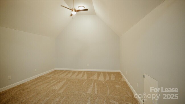 Building Photo - 12325 Summer Breeze Ct