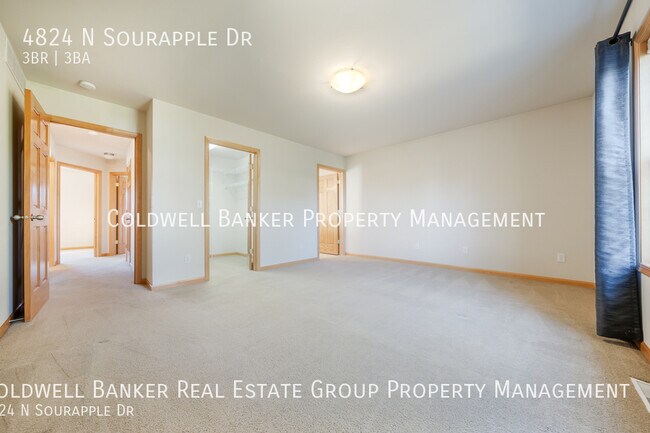 Building Photo - 4824 Sourapple Dr