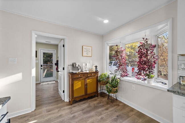 Building Photo - Nestled in the heart of Charlotte, this ch...