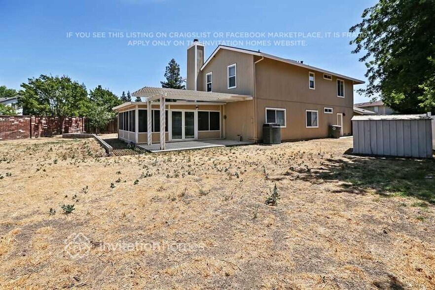 Building Photo - 5537 Blue Sapphire Way