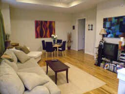 Living room - 855 W 25th St