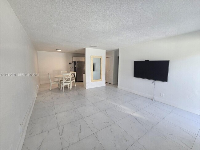 Building Photo - 5307 NW 23rd St