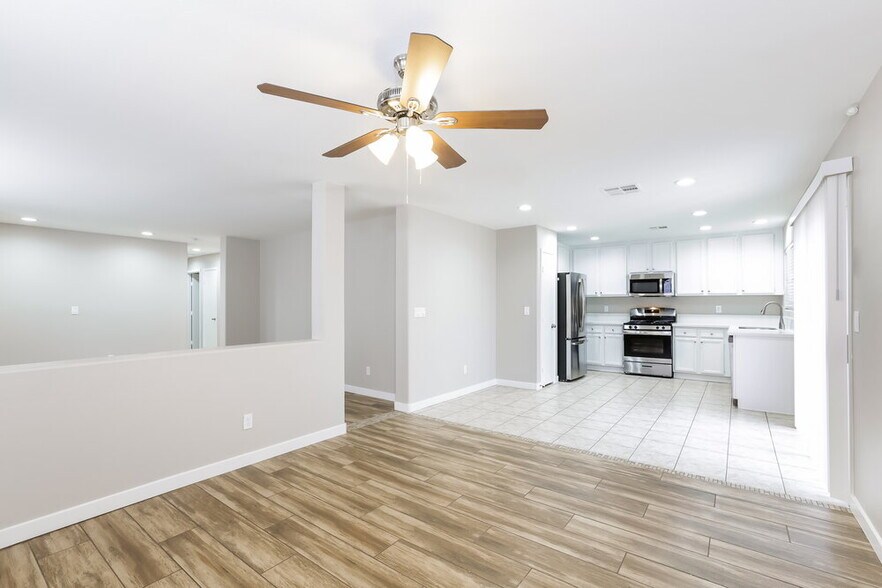 Building Photo - 9543 Virginia Pine Ct
