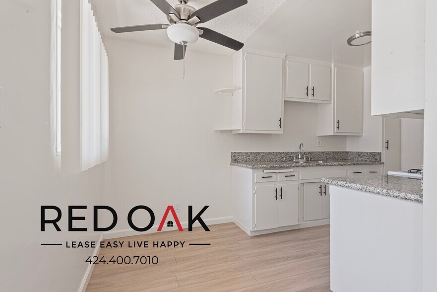 Building Photo - 9903 Belmont St