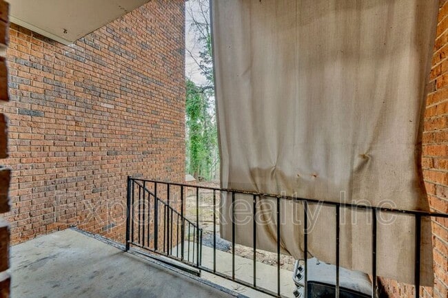 Building Photo - 2076 Montreat Cir