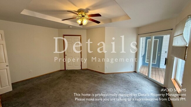 Building Photo - 140 NE Teri Ct