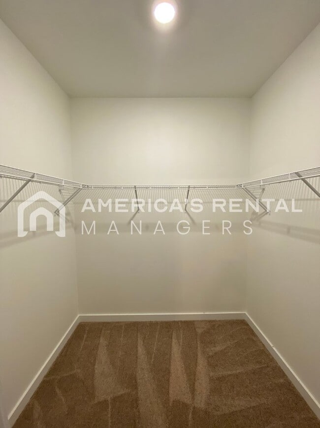 Building Photo - Home for Rent in Thorsby, AL!!! Available to View Now!!!