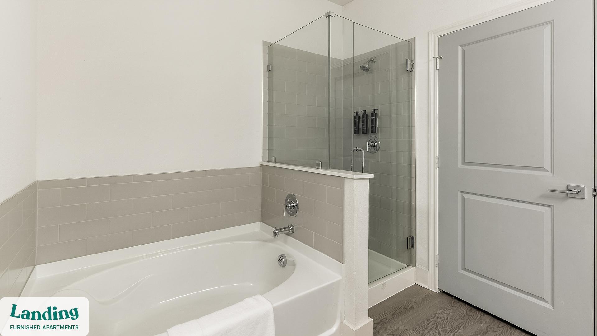 Building Photo - 15777 Quorum Dr