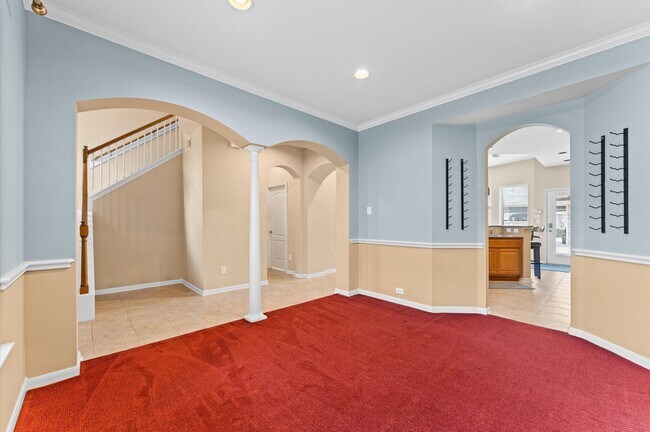 Building Photo - 2411 Clippers Square