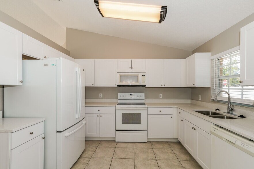 Building Photo - 3061 Jordan Heights Ct