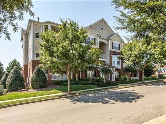 Building Photo - 7001 Lenox Village Dr