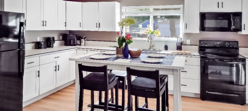 Building Photo - 711 N Third St