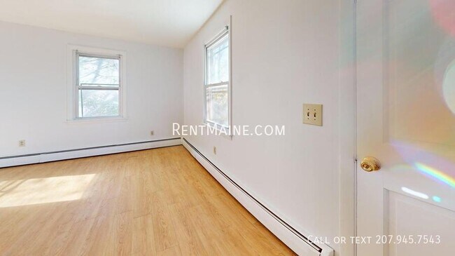 Building Photo - 238 Mt Hope Ave