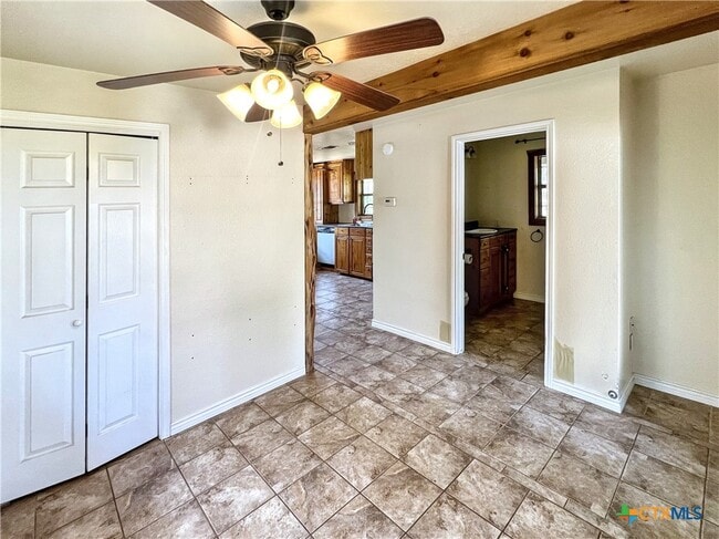 Building Photo - 2090 E U.S. Hwy 90