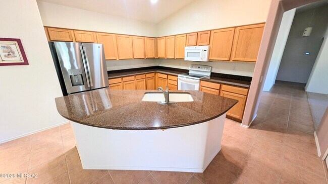 Building Photo - 39544 S Winding Trail Dr
