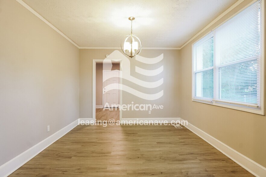 Building Photo - 3518 Wilmington Rd