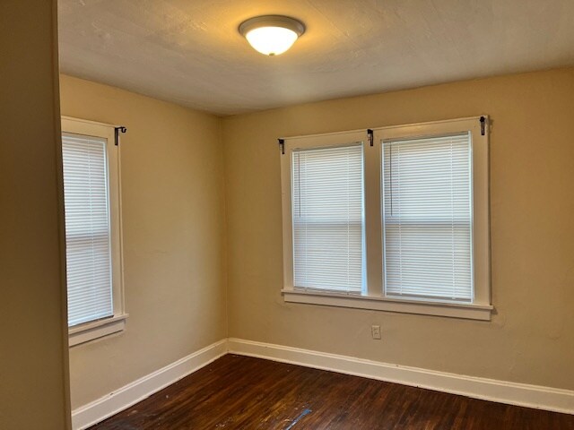 Bedroom 1 - 121 E Arcadia Ave