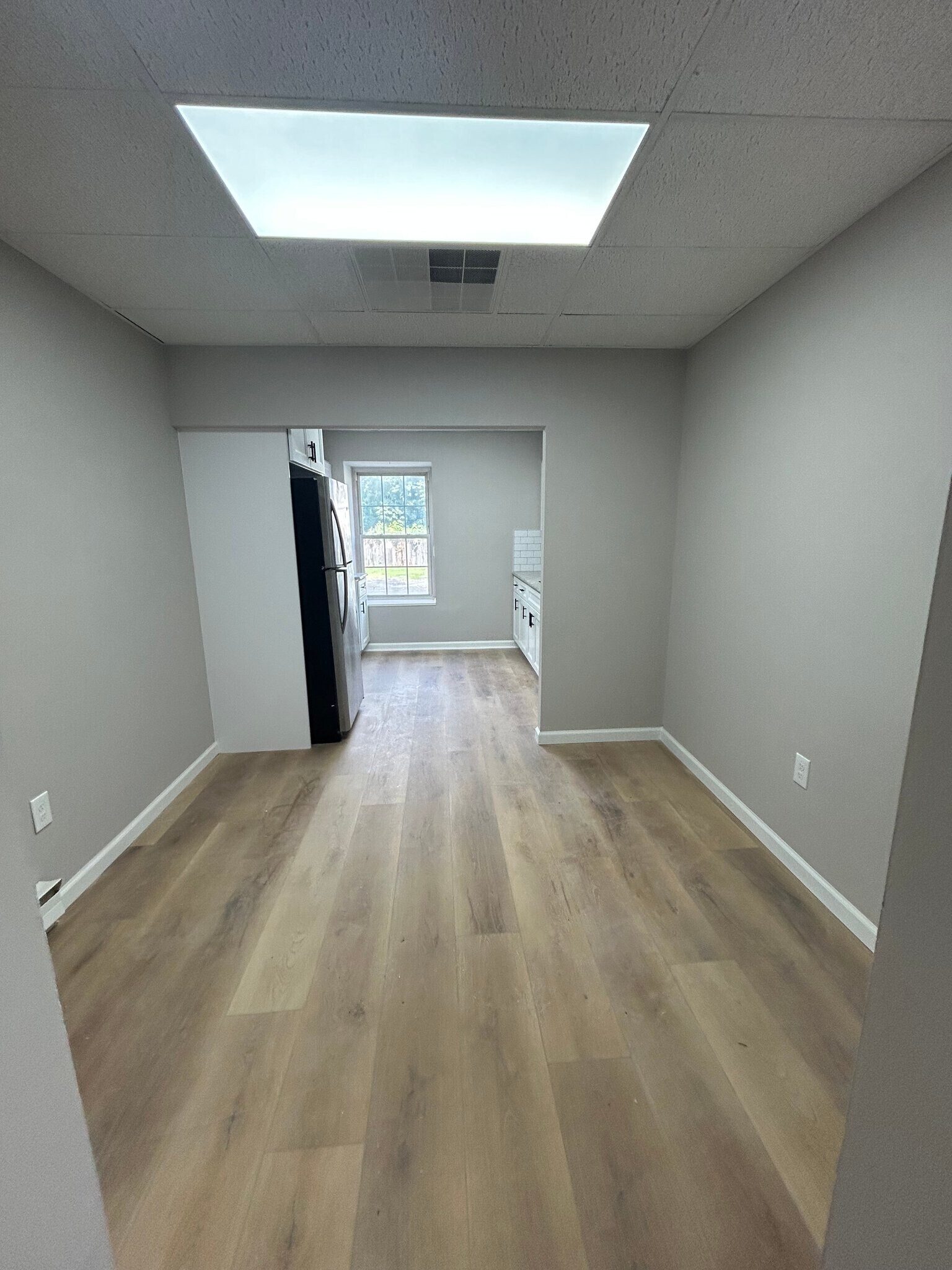 Building Photo - 116 N Bellevue Ave