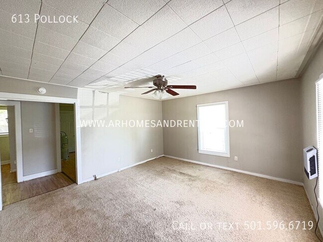 Building Photo - 613 Pollock-