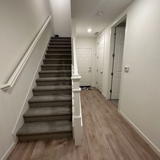 Entrance of room - 403 Industrial Pky