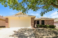 Building Photo - 808 Thorton Dr