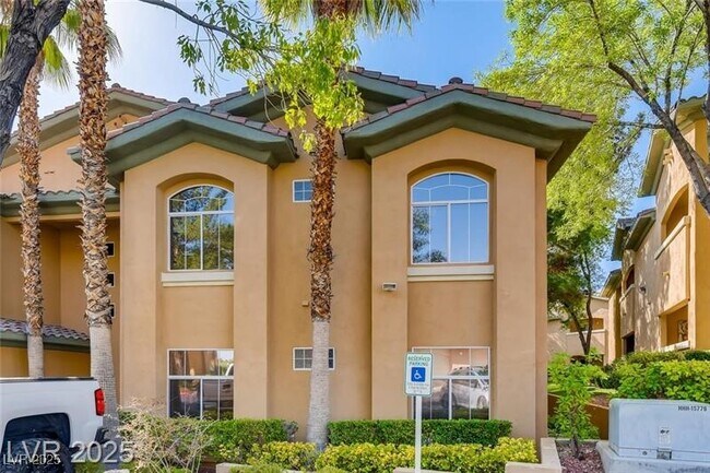 Building Photo - 1713 Sky of Red Dr