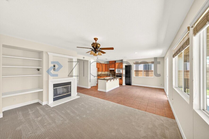 Building Photo - 6304 Starview Dr