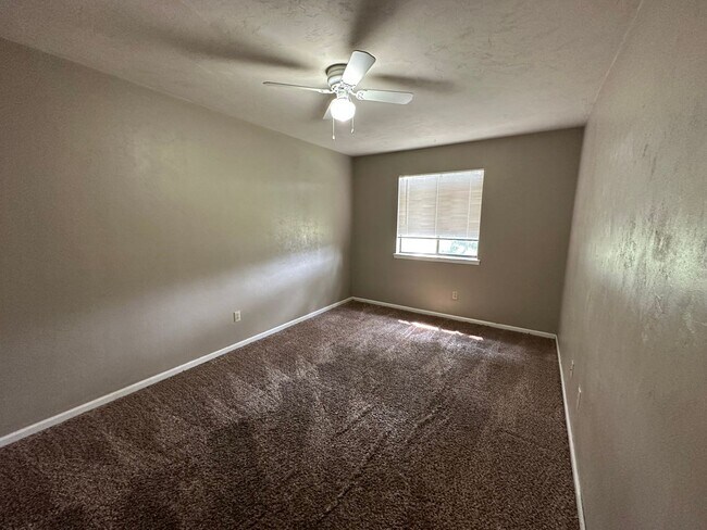 Building Photo - 1519 Willow Bend Way