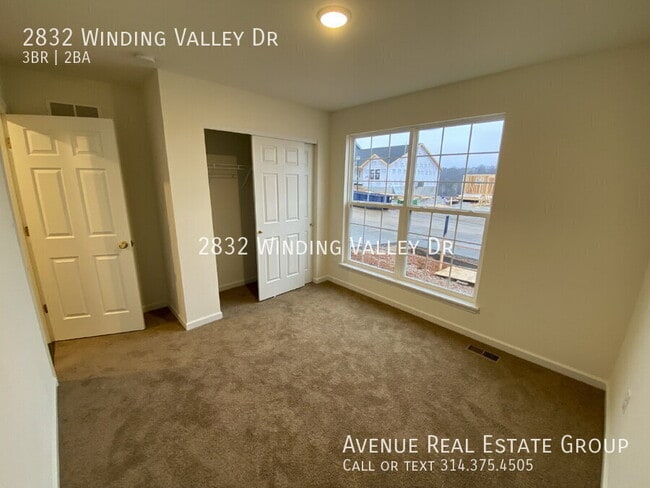 Building Photo - 2832 Winding Valley Dr