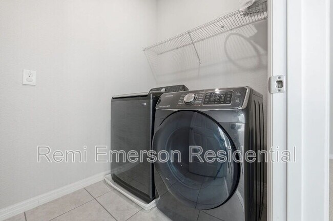 Building Photo - 14942 Guava Bay Dr
