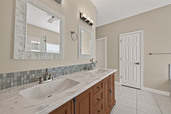 Building Photo - 1522 Brook Grove Dr
