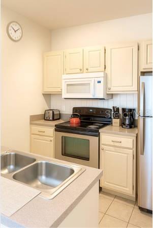 Building Photo - 8820 Dunes Ct