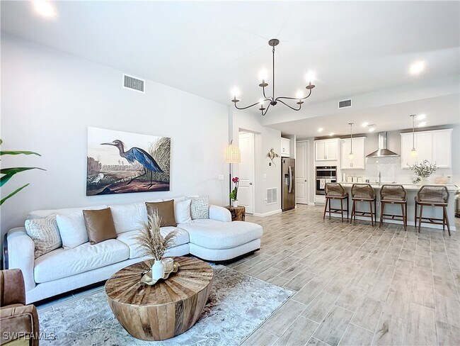 Building Photo - 4664 Arboretum Cir