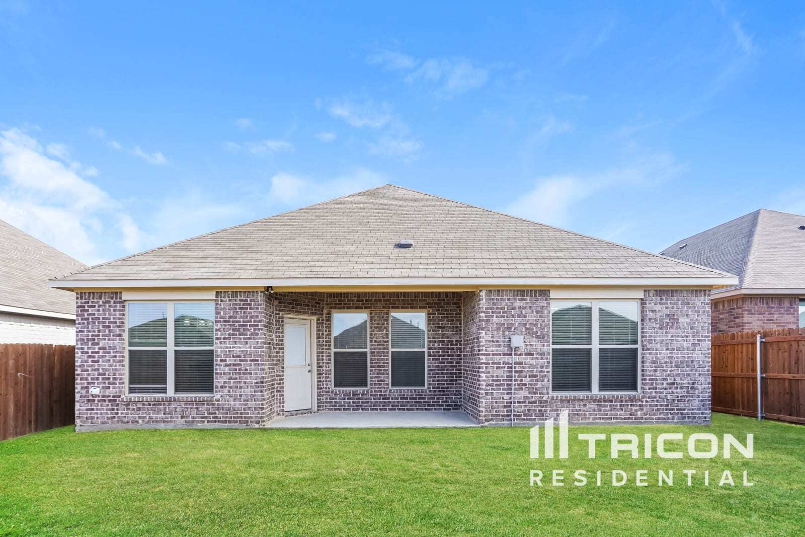 Building Photo - 10336 Ft Teran Trl