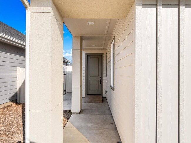 Building Photo - 9030 W Bowie St