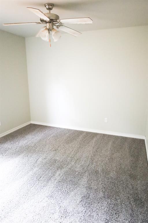 Building Photo - 2704 NE 129th St