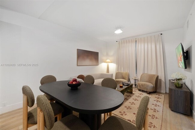 Building Photo - 1542 NW 2nd St