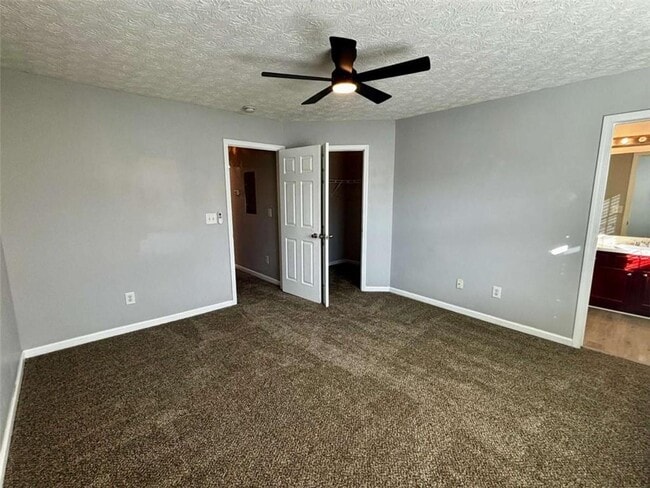 Building Photo - 4249 High Park Ln