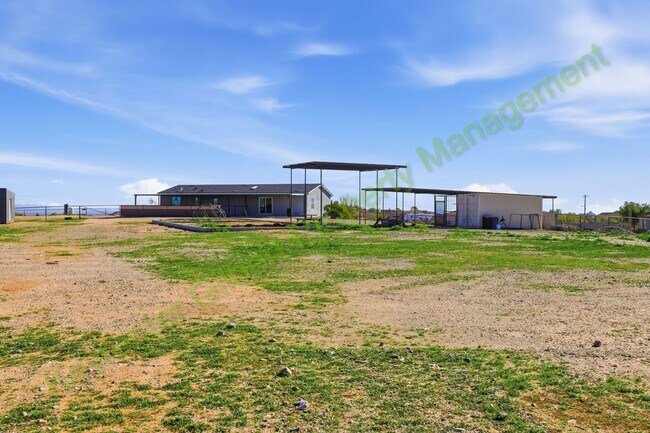 Building Photo - Stunning Queen Creek Ranch Home on 5 Acres – Horse & Livestock Friendly!