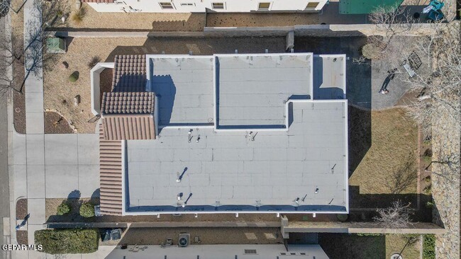 Building Photo - 7305 Golden Sage Dr