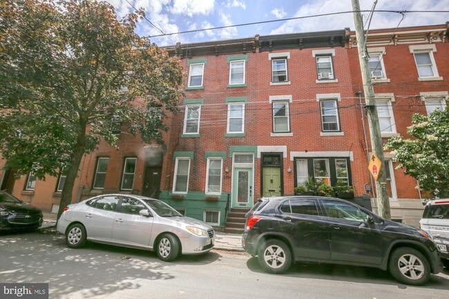 Building Photo - 2356 E Susquehanna Ave