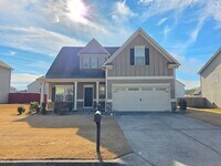 Building Photo - Beautiful 4 bed 2.5 bath home located in Cartersville