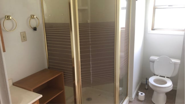 Building Photo - 12875 Galyean Rd