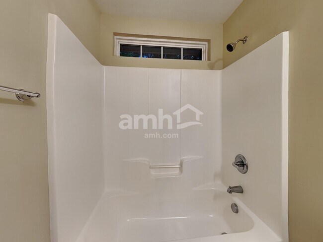 Building Photo - 4716 Byers Rd