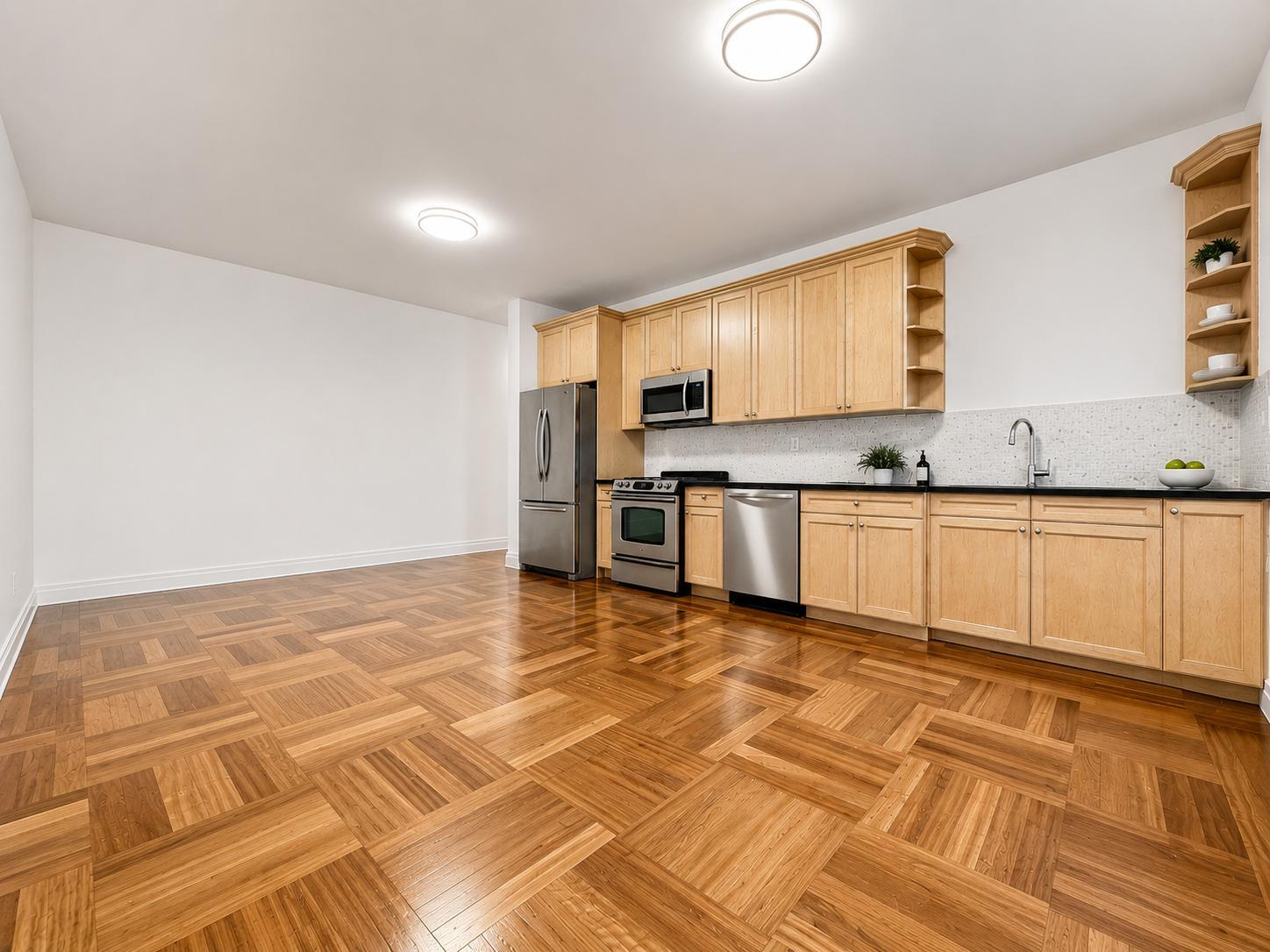 Building Photo - 605 W 137th St