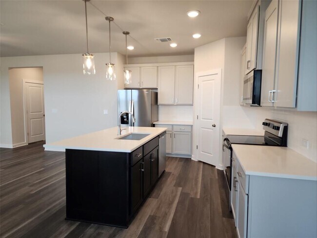 Building Photo - 2349 Moon Tower Trl