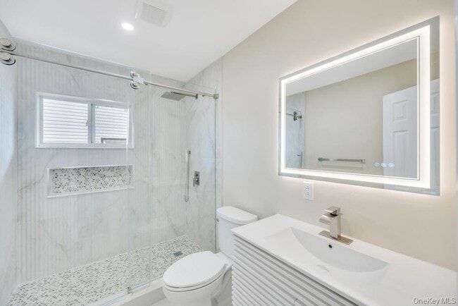 Building Photo - 207 August Rd